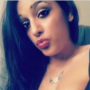 Meet your Posher, Bethani